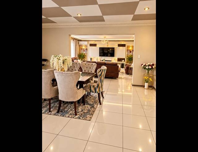 4 BEDROOM PROPERTY TO RENT IN FAERIE GLEN